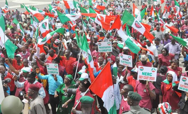 THE NIGERIA LABOUR CONGRESS REFUTES THE MALICIOUS ALLEGATION BY PUNCH AND SUN NEWSPAPERS ON A FICTITIOUS ATTACK ON CIVIL SERVANTS OVER N1BN HOUSING PROJECT